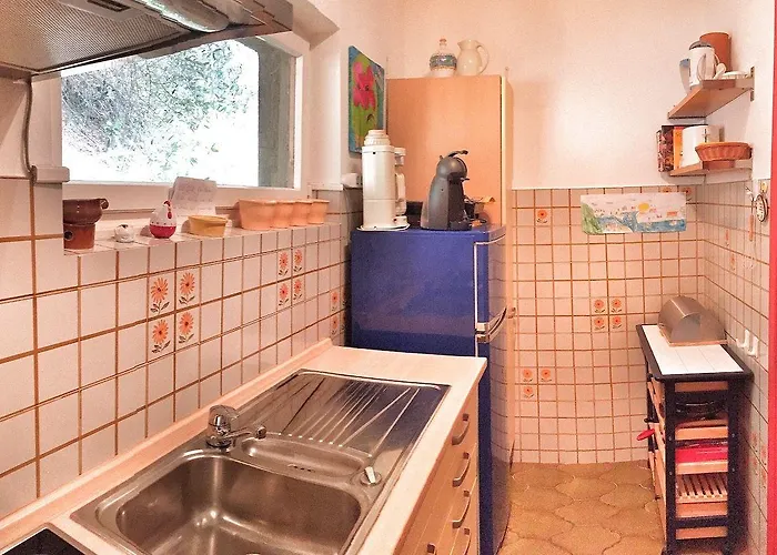 Apartament Pandora 1 *